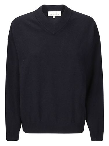 Knitwear - 12gg V Neck - Studio Nicholson - Modalova