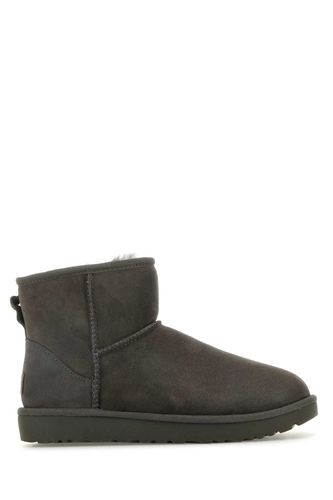 Suede Classic Mini Ii Ankle Boots - UGG - Modalova