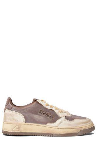 Medalist Low Super Vintage Sneakers - Autry - Modalova