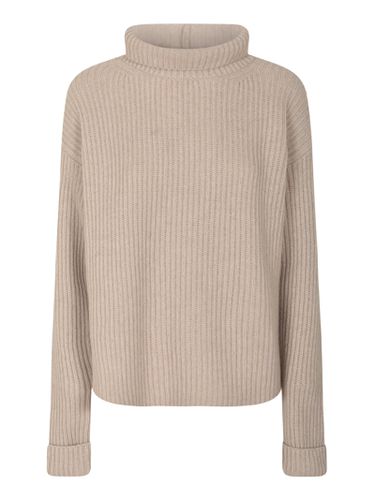 Base Wide Roll-neck Plain Pullover - Base - Modalova