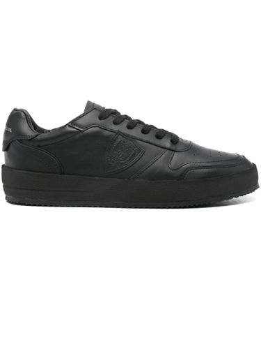 Nice Low-top Sneakers In Leather - Philippe Model - Modalova