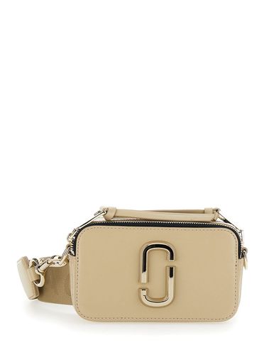 The Snapshot Shoulder Bag With Metal Logo At The Front In Leather Woman - Marc Jacobs - Modalova