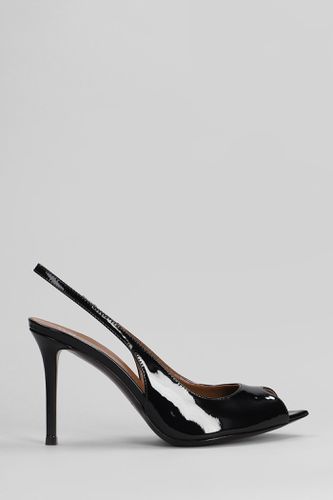 Intriigo Pumps In Leather - Giuseppe Zanotti - Modalova