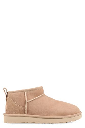 UGG Classic Ultra Mini Ankle Boots - UGG - Modalova