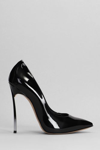 Blade Pumps In Patent Leather - Casadei - Modalova