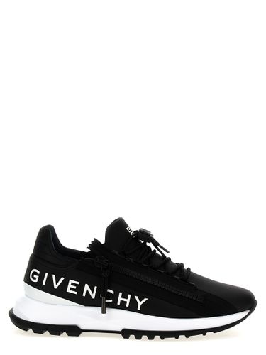 Givenchy Spectre Runner Sneakers - Givenchy - Modalova