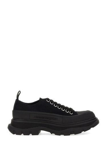 Tread Slick Sneaker - Alexander McQueen - Modalova