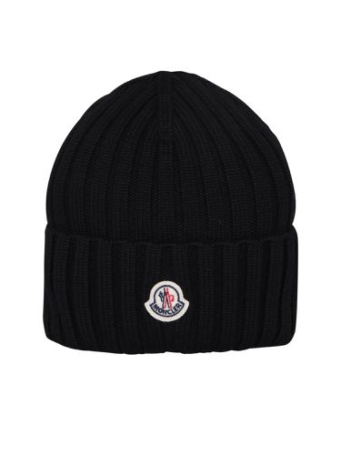 Wool Beanie With Logo Patch - Moncler - Modalova