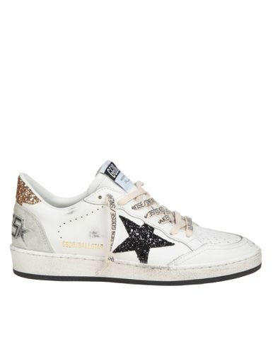 Ballstar In White Leather With Glitter Star - Golden Goose - Modalova