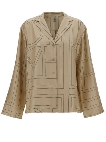 Shirt With All-over Monogram Print In Silk Woman - Totême - Modalova