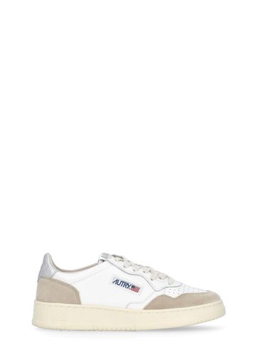 Autry Medalist Low Sneakers - Autry - Modalova