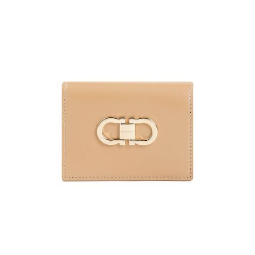 Gancini-plaque Bi-fold Wallet - Ferragamo - Modalova