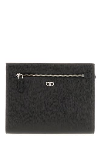 Ferragamo Black Leather Clutch - Ferragamo - Modalova