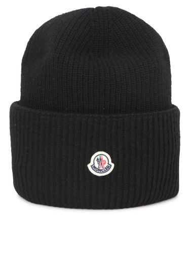 Moncler Logo Patch Knit Beanie - Moncler - Modalova