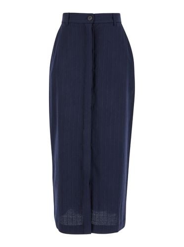 Noa Skirt With Pences And All-over Pinstripe Motif In Wool Blend Woman - Momonì - Modalova