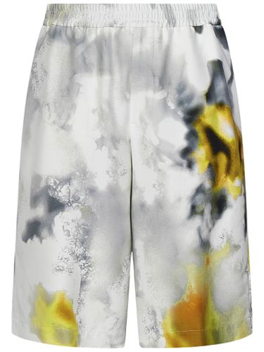 Obscured Flower Shorts - Alexander McQueen - Modalova