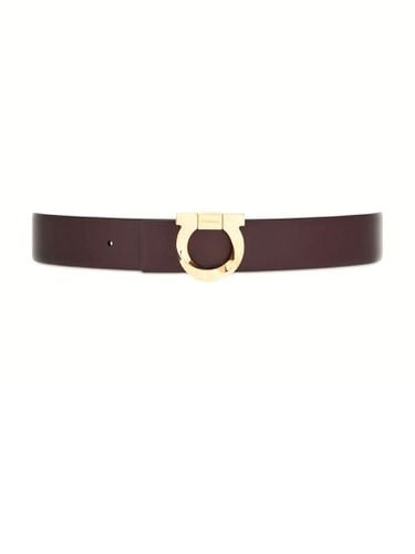 Gancini Leather Belt, Bordeaux - Ferragamo - Modalova