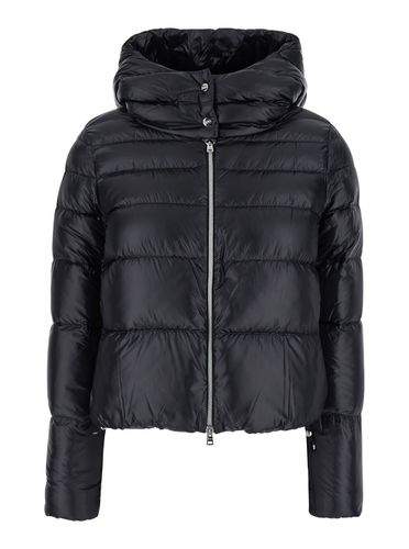 Hooded Down Jacket In Nylon Woman - Herno - Modalova