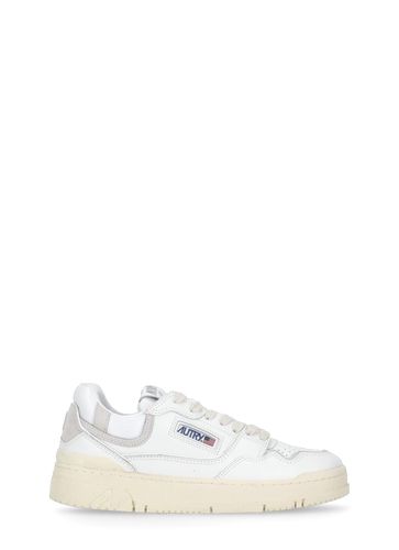 Autry Clc Low Sneakers - Autry - Modalova