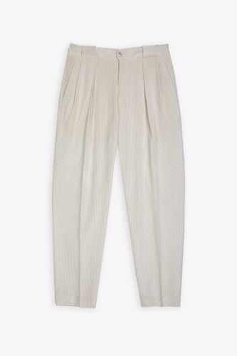 Pantaloni Off white corduroy pant with front pleats - Portobello - Briglia 1949 - Modalova