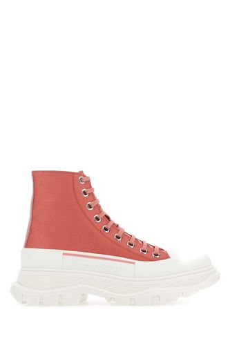 Pastel Pink Leather Tread Slick Sneakers - Alexander McQueen - Modalova