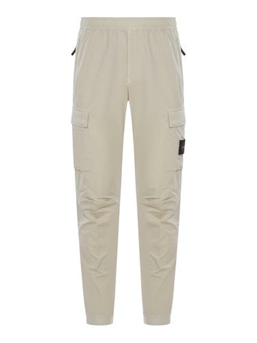 Compass Patch Tapered-leg Cargo Pants - Stone Island - Modalova