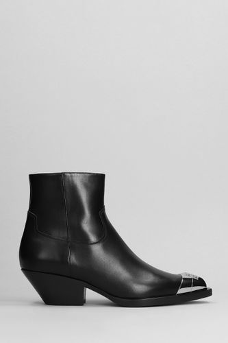 Low Heels Ankle Boots In Leather - Givenchy - Modalova