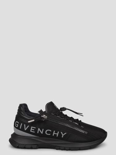 Givenchy Spectre Runner Sneakers - Givenchy - Modalova