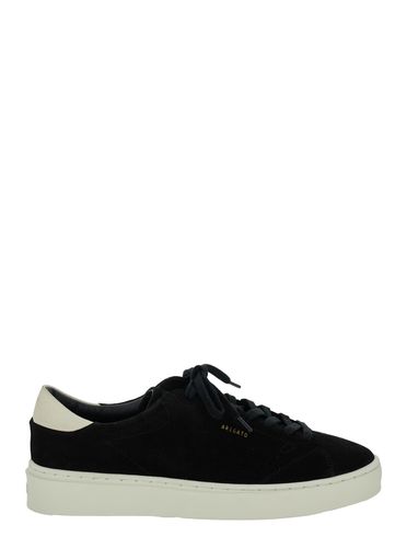 Court Low Top Sneakers With Laminated Logo In Suede Man - Axel Arigato - Modalova