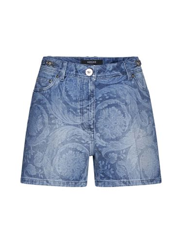 Versace Slim Fit Denim Shorts - Versace - Modalova