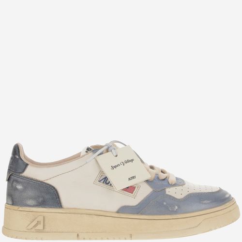 Medalist Low Super Vintage Leather Sneakers - Autry - Modalova