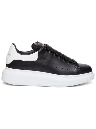 Oversize And White Leather Sneakers Man - Alexander McQueen - Modalova