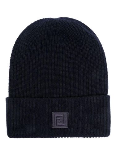 Fendi Logo Patch Beanie - Fendi - Modalova