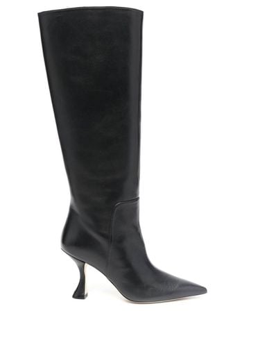 Pointed Boots With Spool Heel In Smooth Leather Woman - Stuart Weitzman - Modalova