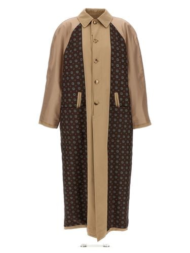 Long Trench Coat With Patterned Inserts - Moschino - Modalova