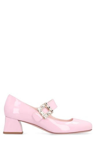 Très Vivier Embellished Buckle Babies Pumps - Roger Vivier - Modalova