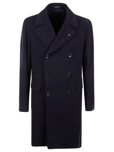 Flap-pocketed Double-breasted Coat - Tagliatore - Modalova