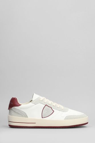 Nice Low Sneakers In Suede And Leather - Philippe Model - Modalova