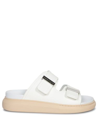 Alexander Mcqueen Slides With Logo - Alexander McQueen - Modalova