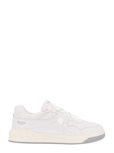 One Stud Sneakers - Valentino Garavani - Modalova