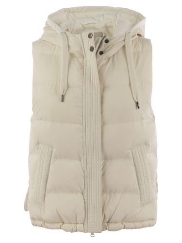 Sleeveless Nylon Down Jacket With Hood And Shiny Trim - Brunello Cucinelli - Modalova