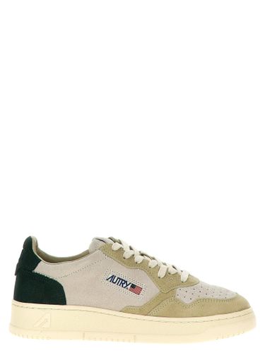 Autry medalist Low Sneakers - Autry - Modalova