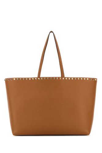 Camel Leather Rockstud Shopping Bag - Valentino Garavani - Modalova