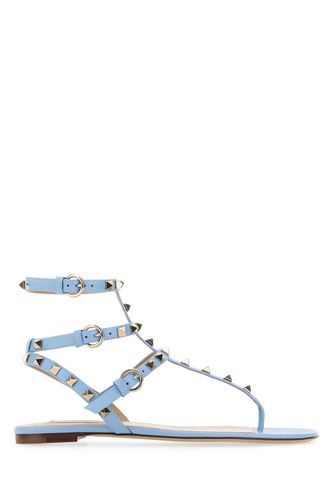 Light Blue Leather Rockstud Thong Sandals - Valentino Garavani - Modalova