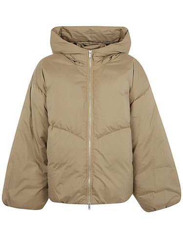 Injection Padded Coat - Studio Nicholson - Modalova