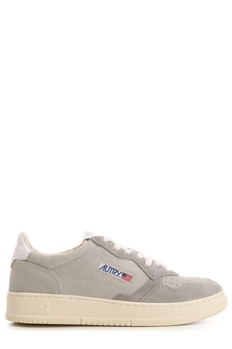 Autry Medalist Lace-up Sneakers - Autry - Modalova