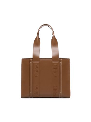 Woody Medium Leather Tote Bag - Chloé - Modalova