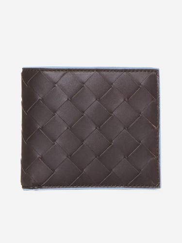 Intrecciato Leather Bifold Wallet - Bottega Veneta - Modalova