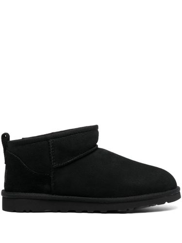 UGG Man Classic Ultra Mini Boots - UGG - Modalova