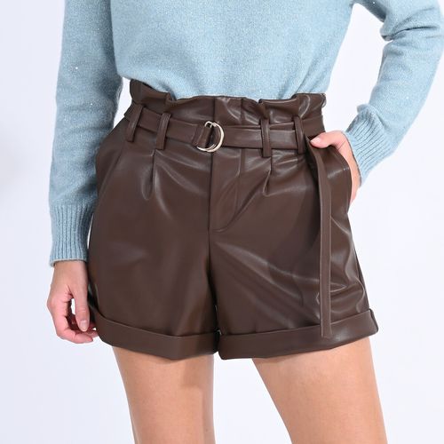 Shorts Similpelle Con Cintura - molly bracken - Modalova